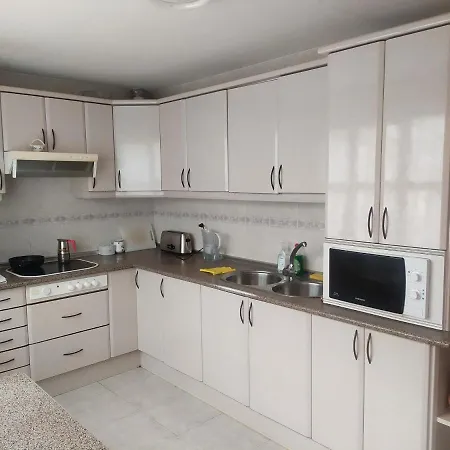 Privada Familiar Bed & Breakfast *