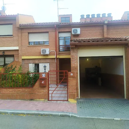 Bed and Breakfast Privada Familiar Τολέδο