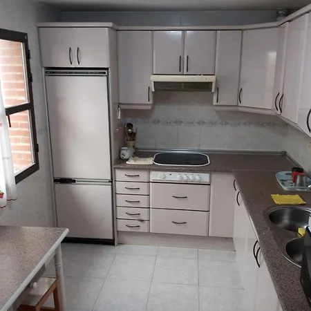 Privada Familiar Bed and Breakfast Τολέδο