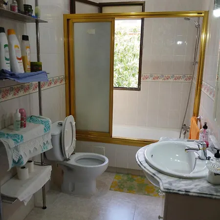 Privada Familiar Bed & Breakfast Toledo