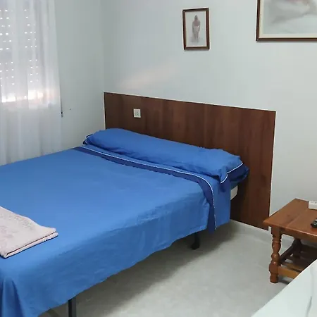 Privada Familiar Bed and Breakfast Τολέδο