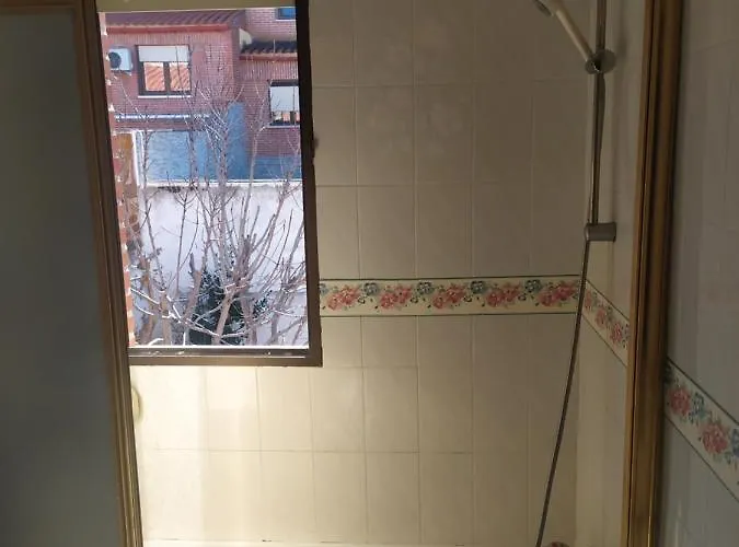 Privada Familiar Bed & Breakfast *