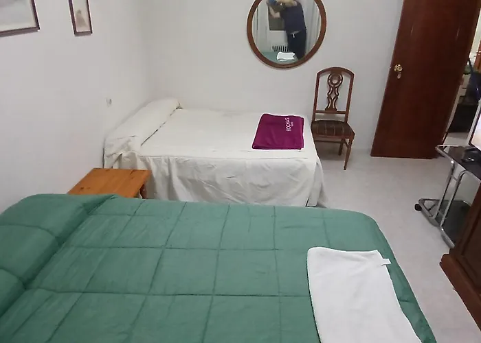 Bed & Breakfast Privada Familiar Toledo